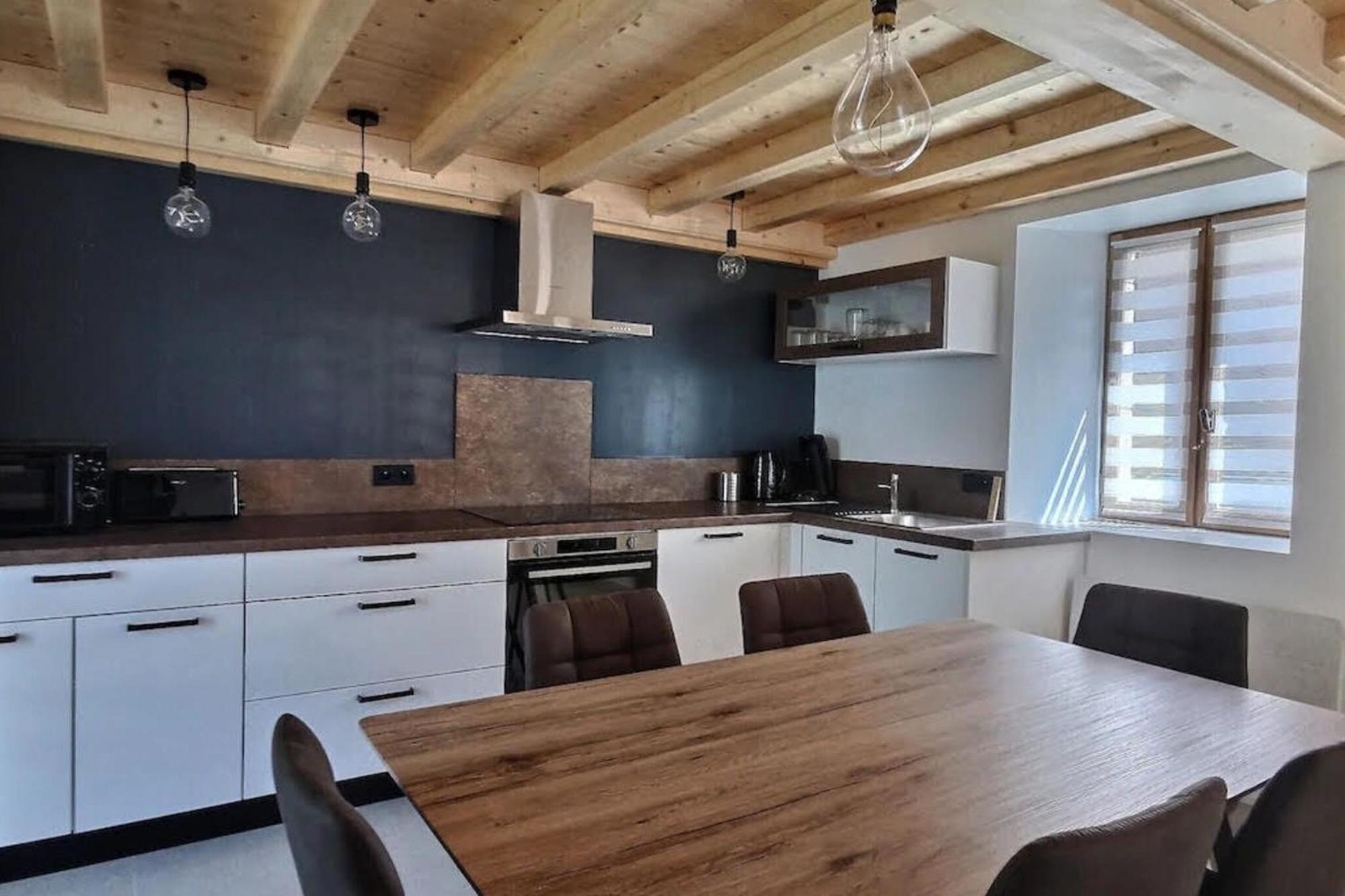 Charmante Maison Au Desert D'Entremont Les Déserts Exterior foto